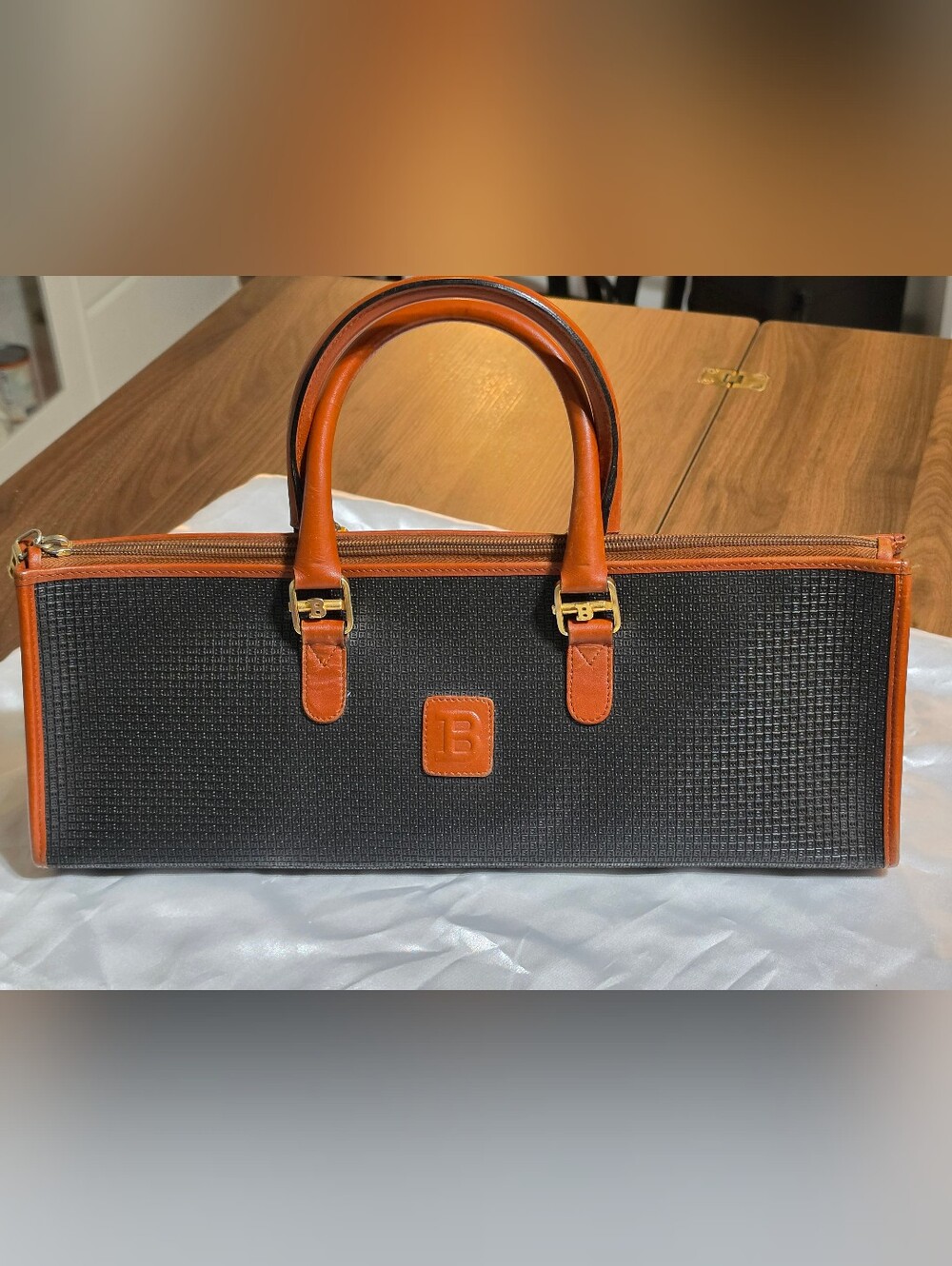 Rare Vintage Bally Structured Bag – Unique Baguette / Barrel Shape